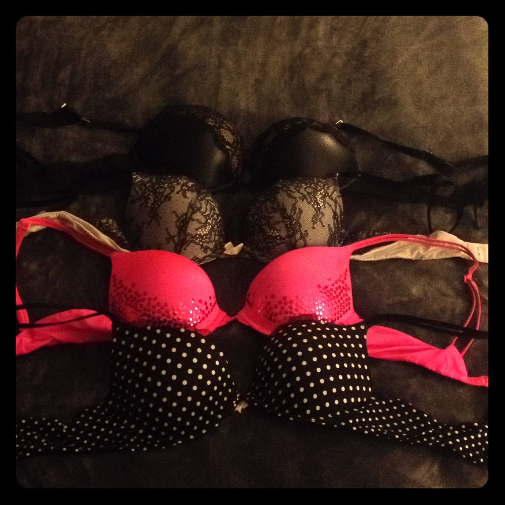 Lot of 4 VS Bras 34B